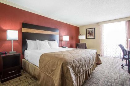 Clarion Hotel Fort mill Near Amusement Park Fort mill South Carolina