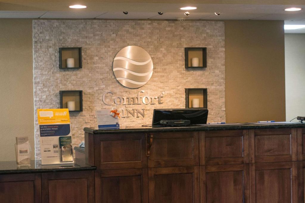 Comfort Inn Fort Morgan - image 7