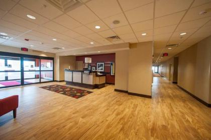 Hampton Inn Fort Morgan - image 15