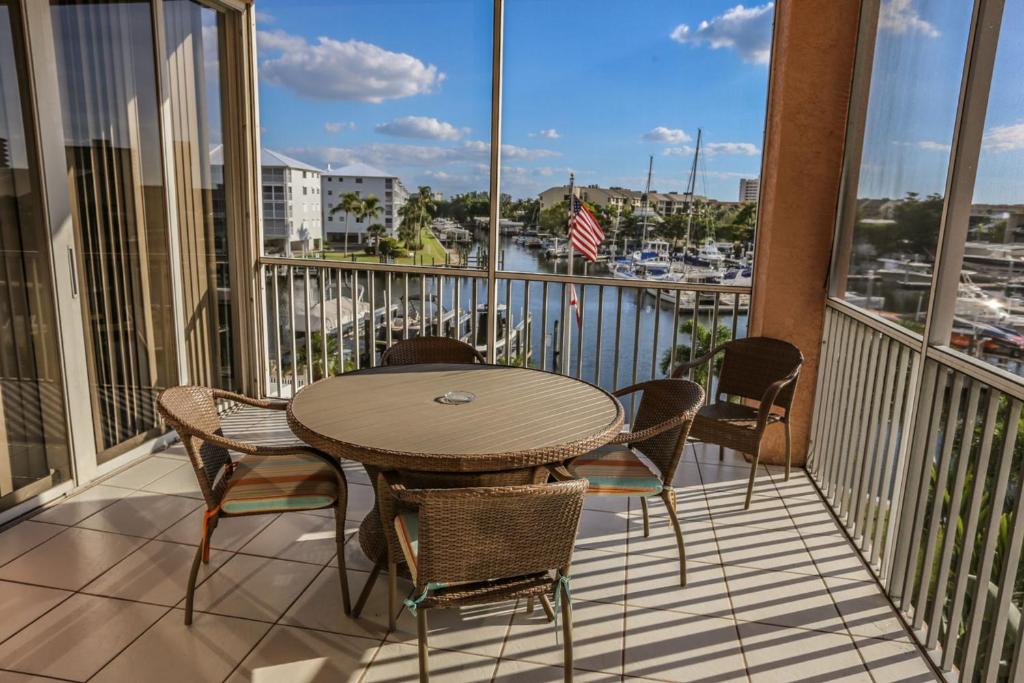 Palm Harbor Club 304 - image 4