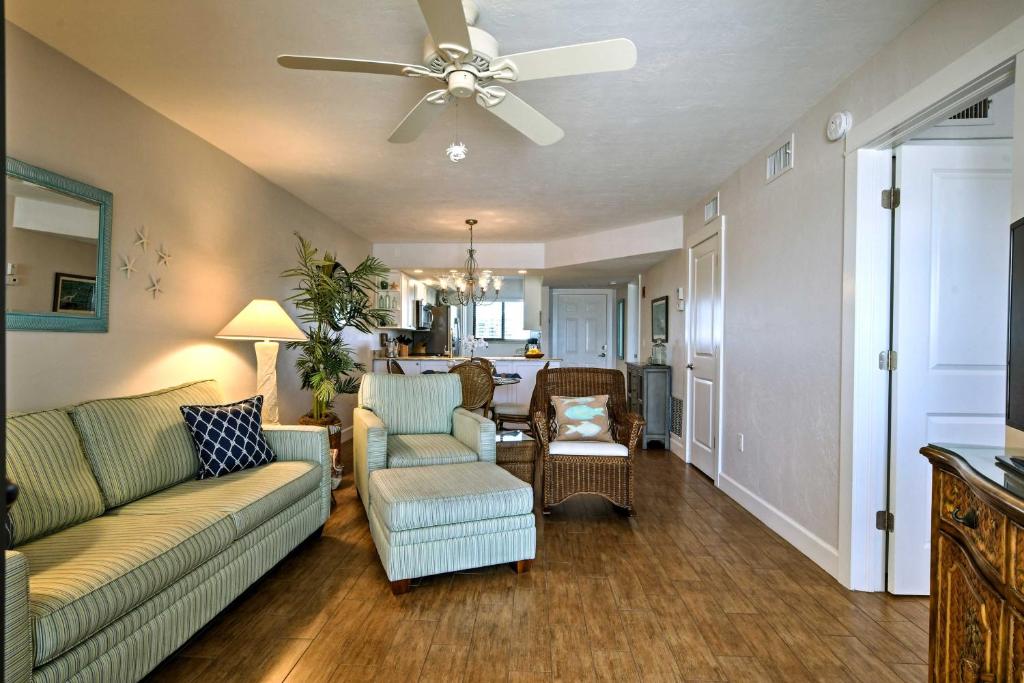 Waterfront Fort Myers Beach Condo with Pool Access! - image 4