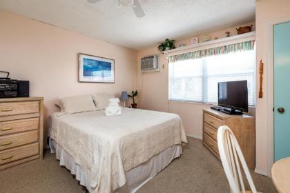 Polynesian Village 11 Sleeps 3 Studio Beach View - image 8