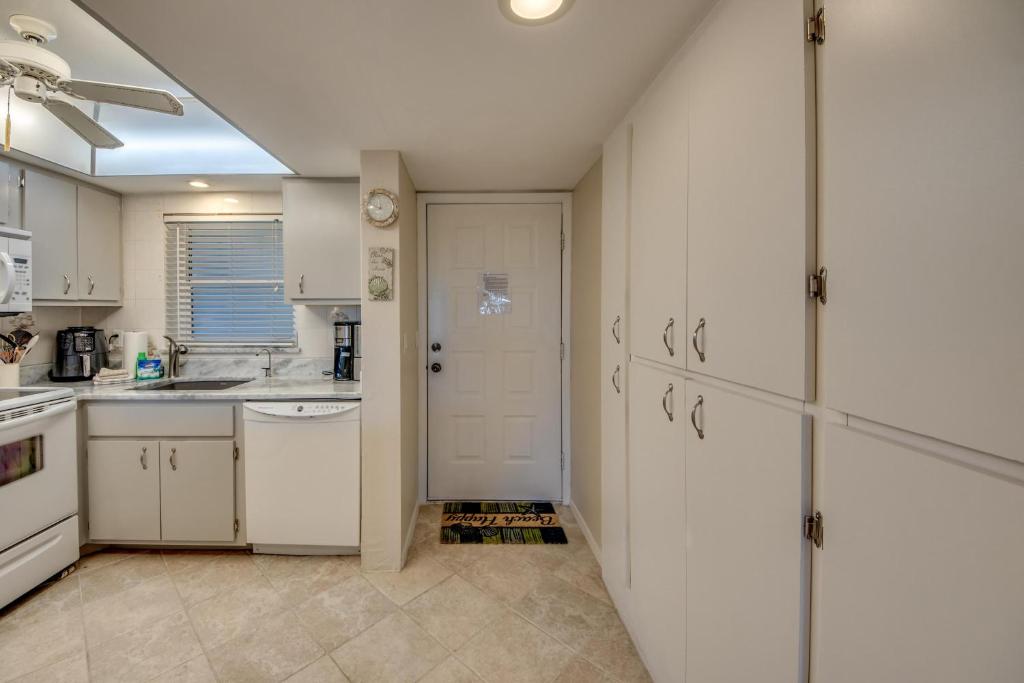 Estero Cove Unit 232 - image 2