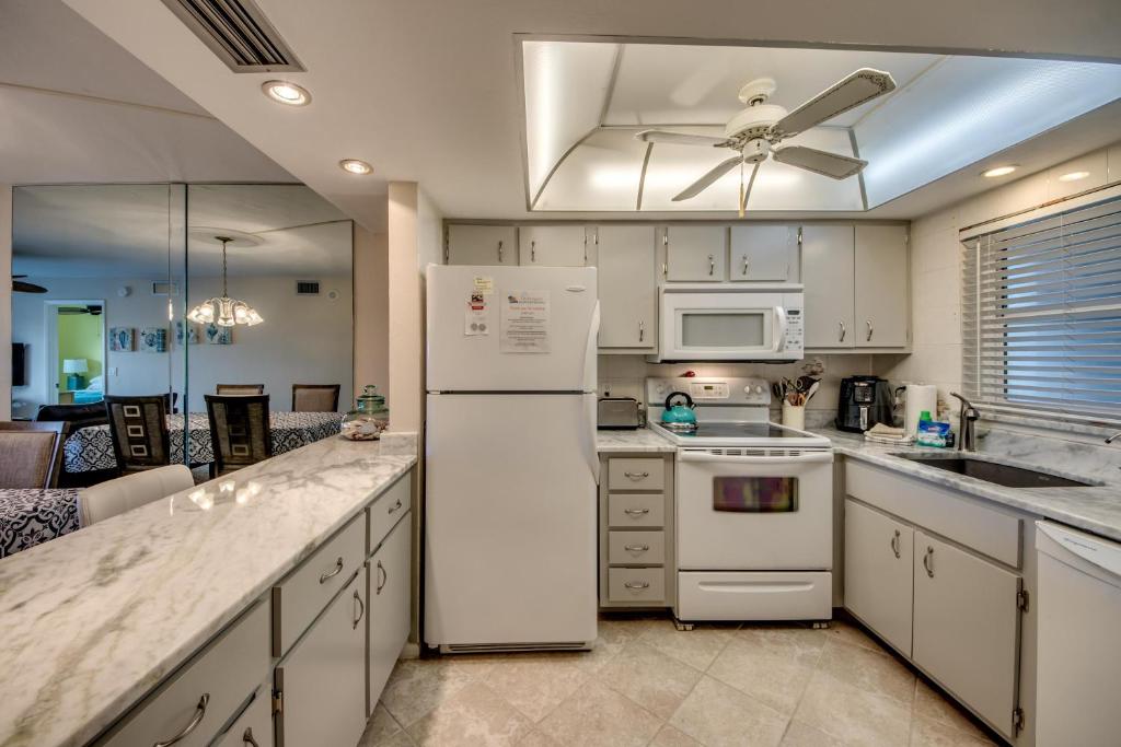 Estero Cove Unit 232 - image 6