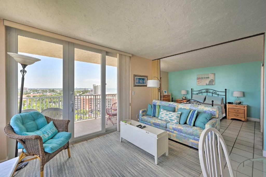 Estero Beach Couples Retreat with Pool Access! - main image