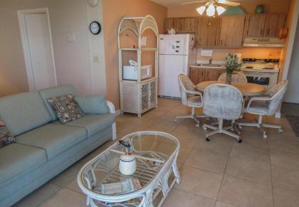 Estero Beach & Tennis 204B by Kathy Nesbit Vacations - image 9