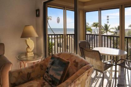 Estero Sands 202 by Kathy Nesbit Vacations - image 6