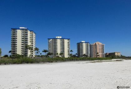 Estero Beach  tennis 906C by Kathy Nesbit Vacations Florida