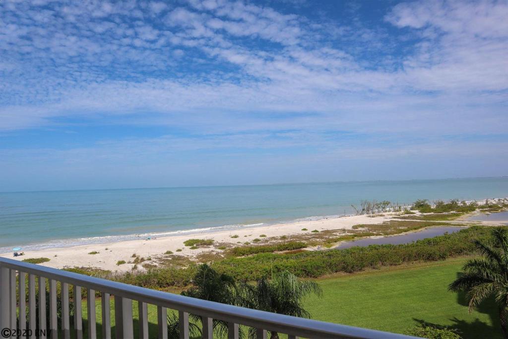 Estero Beach & Tennis 505B by Kathy Nesbit Vacations - image 3