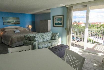 Estero Beach & Tennis 503C by Kathy Nesbit Vacations - image 10