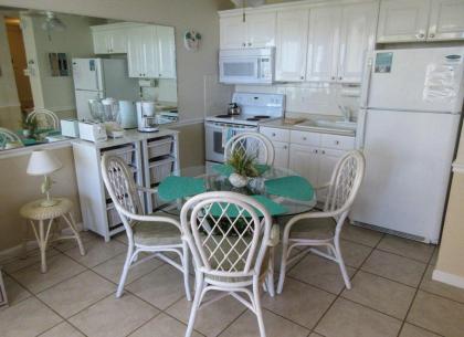 Estero Beach & Tennis 307A by Kathy Nesbit Vacations - image 14