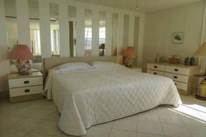 Estero Beach & Tennis 205A by Kathy Nesbit Vacations - image 14