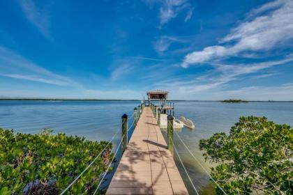 21381 Widgeon terrace   Beautiful Compound on Peninsula w Large Pool Fort myers Beach