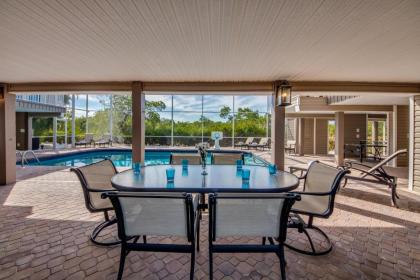 21381 Widgeon Terrace - Beautiful Compound on Peninsula w Large Pool - image 12