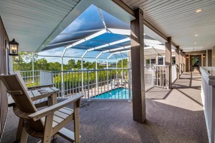 21381 Widgeon Terrace - Beautiful Compound on Peninsula w Large Pool - image 13