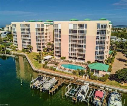 Palm Harbor #503 - Island Condo Overlooking Marina - image 2