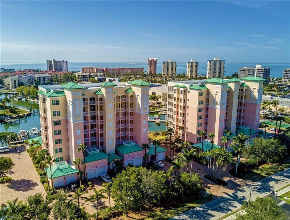 Palm Harbor #503 - Island Condo Overlooking Marina - image 7