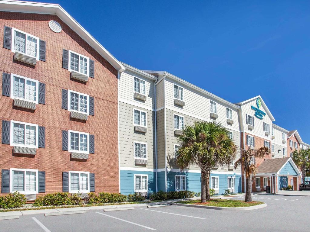 WoodSpring Suites Fort Myers Northeast - image 2