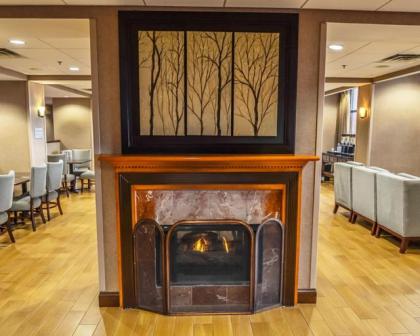 Hampton Inn Fort Payne - image 8