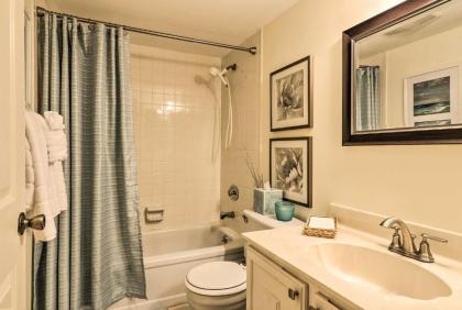 Hutchinson Island Condo with 5 Pools and Golf Course! - image 2