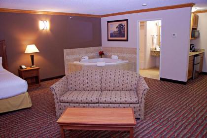 Holiday Inn Express Hotel & Suites Pierre-Fort Pierre an IHG Hotel - image 11