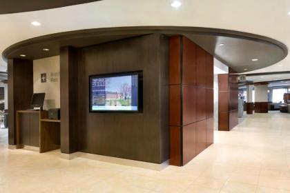 Courtyard by Marriott Fort Smith Downtown - image 9