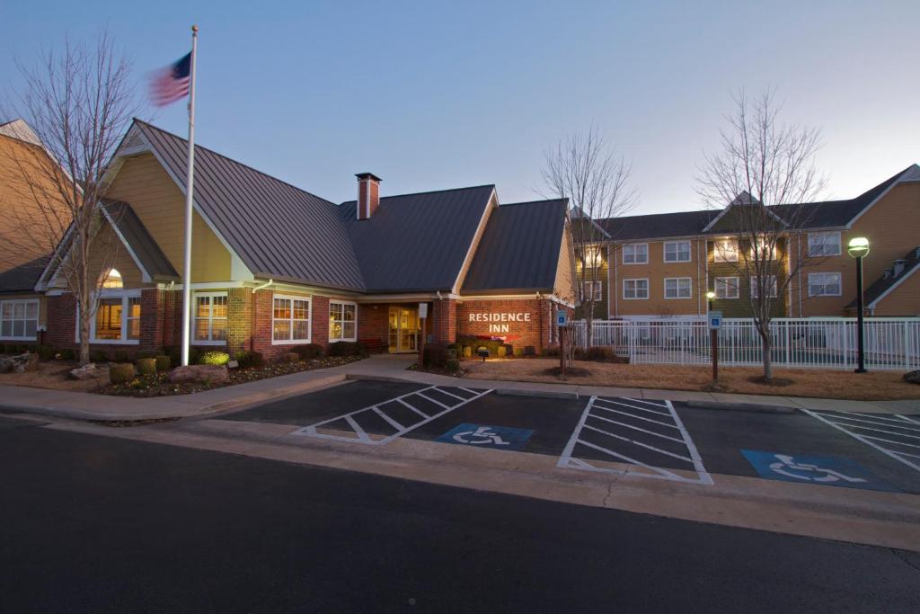 Residence Inn by Marriott Fort Smith - image 3