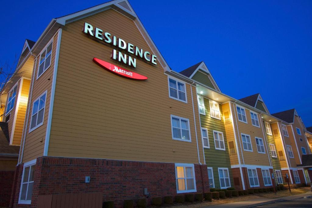 Residence Inn by Marriott Fort Smith - image 4