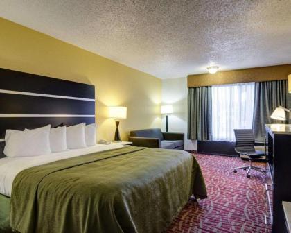 Quality Inn Fort Smith I-540 - image 15