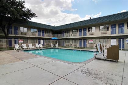 Motel 6-Fort Stockton TX - image 13