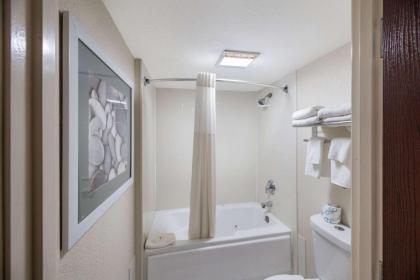 Quality Inn Fort Stockton - image 9