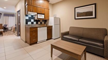 Best Western Plus Fort Stockton Hotel - image 1