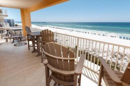 Azure Beach Resort   top Floors Condos Fort Walton Beach