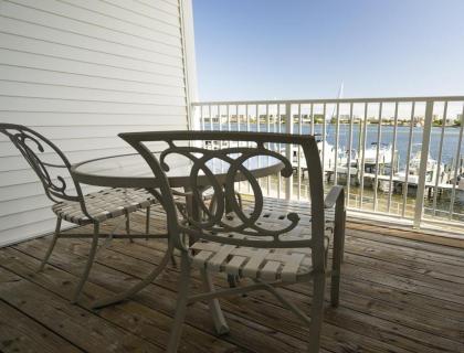 Quiet and Peaceful in One Bedroom Condo at Fort Walton Beach - image 7