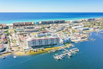 Fort Walton Beach Condo Views Beach Access! - image 2