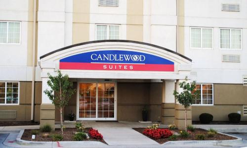 Candlewood Suites Fort Wayne - NW an IHG Hotel - main image