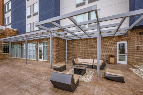 SpringHill Suites by Marriott Fort Wayne North - image 5