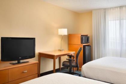 Fairfield Inn & Suites Fort Worth University Drive - image 2