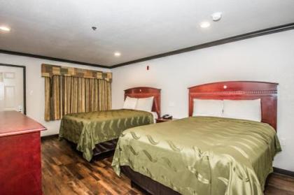 Americas Best Value Inn Fort Worth - image 4