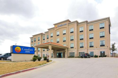 Comfort Inn & Suites - main image