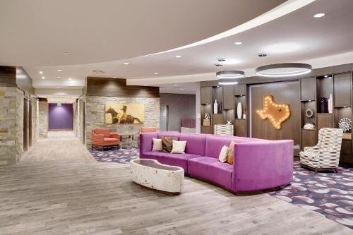 Hampton Inn & Suites Fort Worth Downtown - image 5