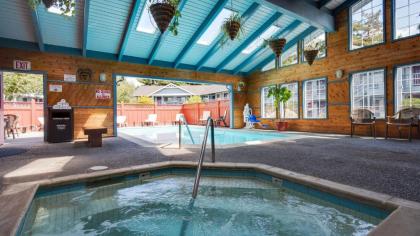 Best Western Country Inn - image 9