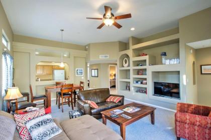 Lovely Condo with Balcony Less Than 3 Miles to Parks and Golf! - image 15