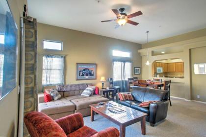 Lovely Condo with Balcony Less Than 3 Miles to Parks and Golf! - image 8