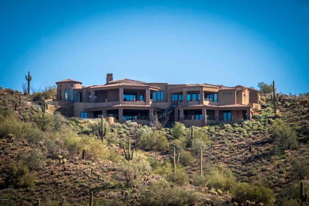 Breathtaking Views From This Hillside Masterpiece! - image 5