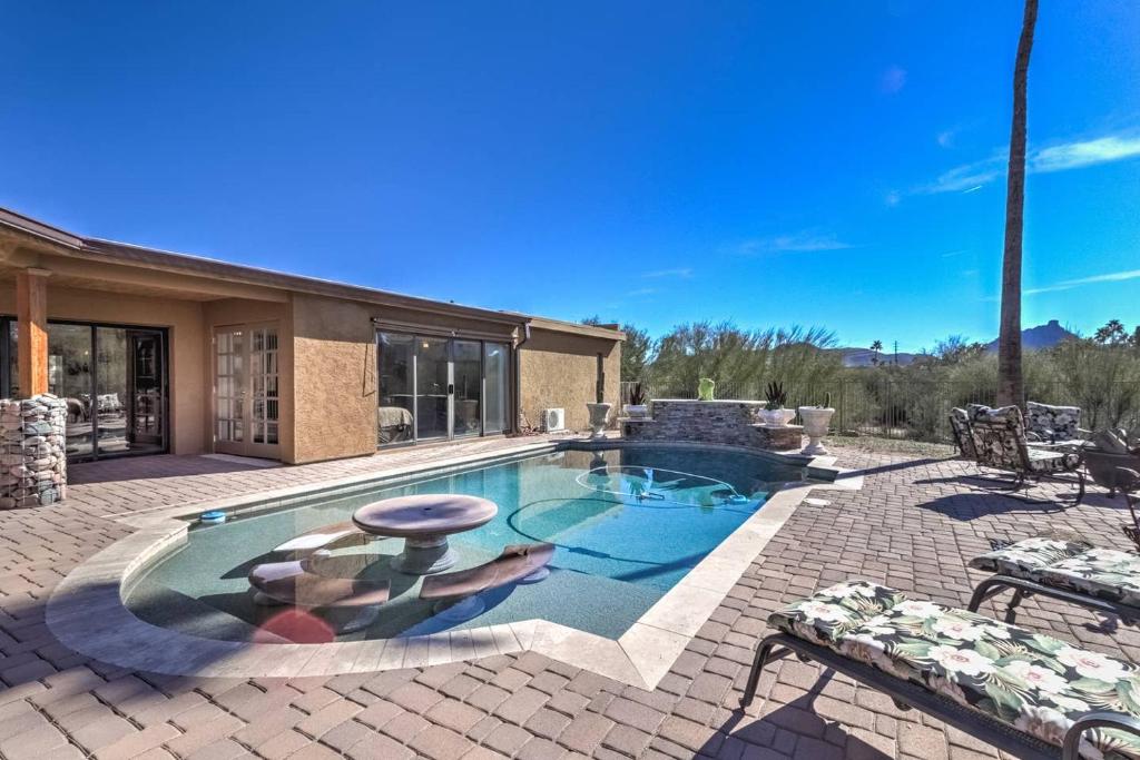 Fountain Hills Gem with Pool and Great Views - image 3