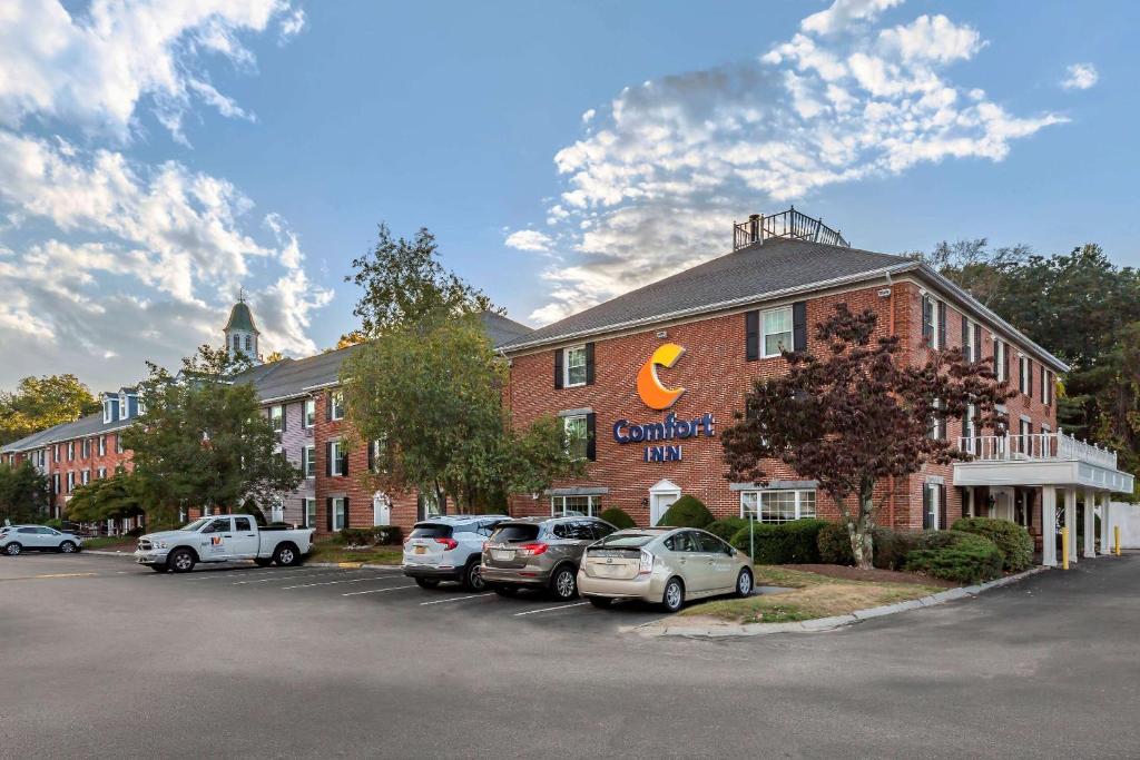 Comfort Inn Foxboro - Mansfield - main image