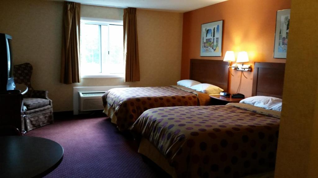 Americas Best Value Inn Foxboro - image 6