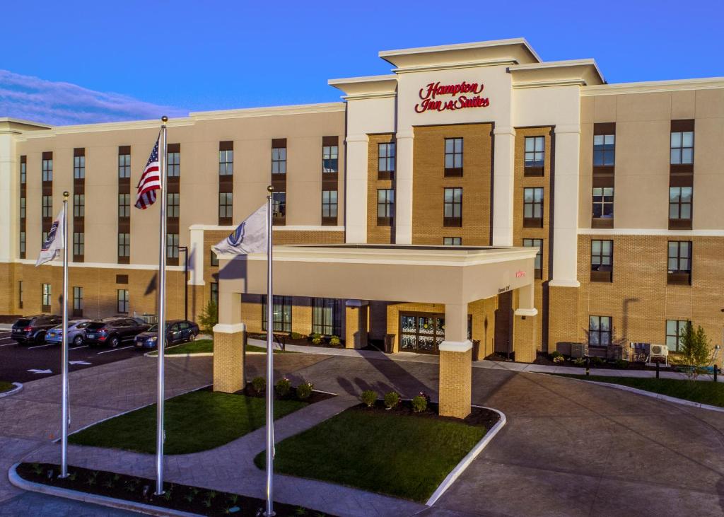 Hampton Inn & Suites/Foxborough/Mansfield - main image