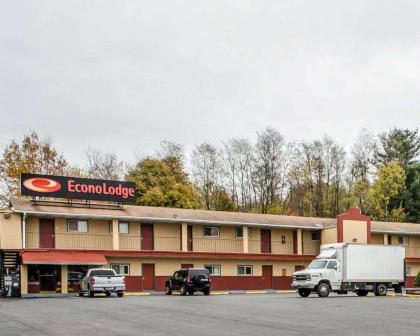 Econo Lodge Frackville - image 13